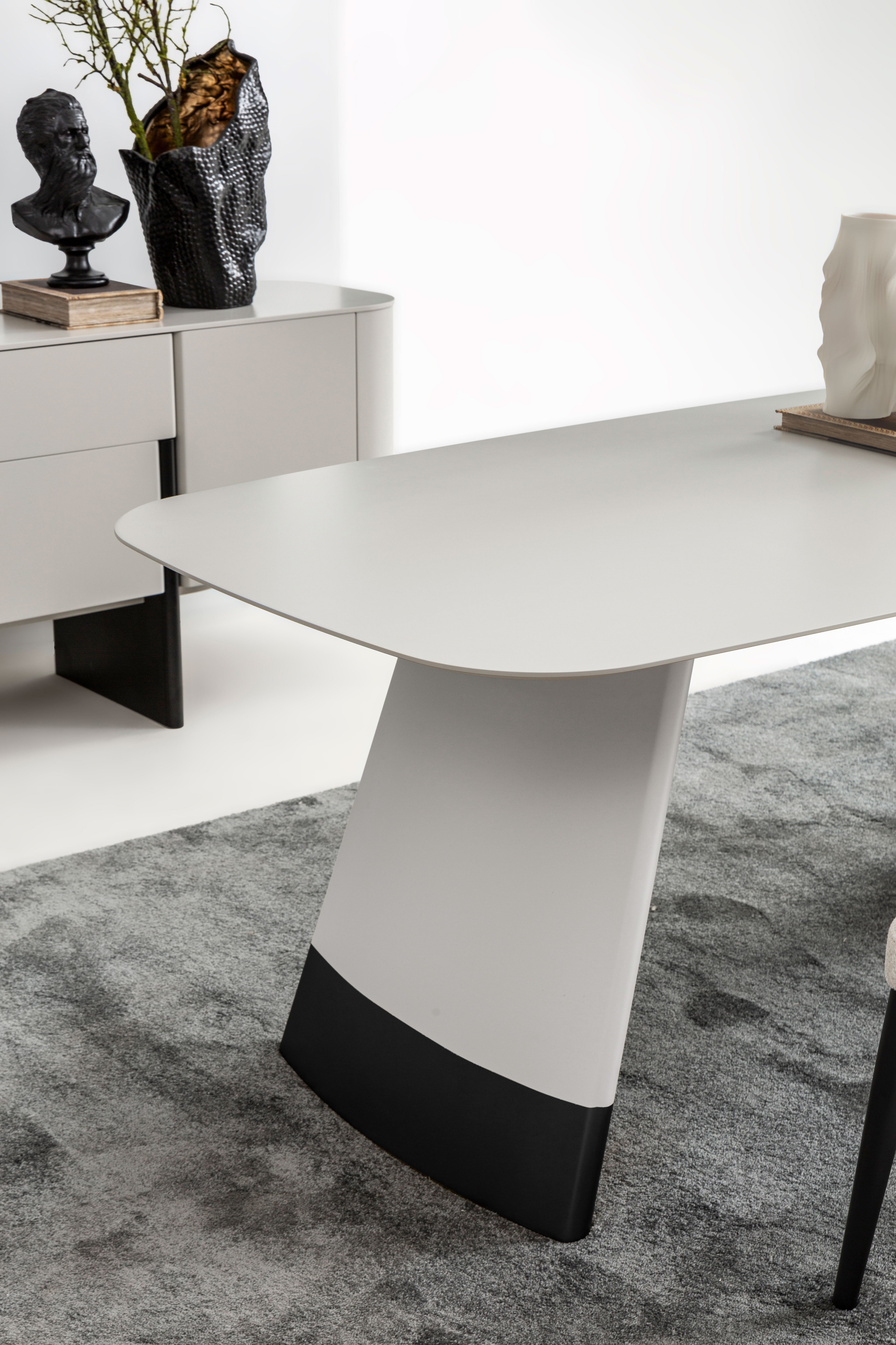 Delta - Açık Gri & Siyah - Yemek Odası