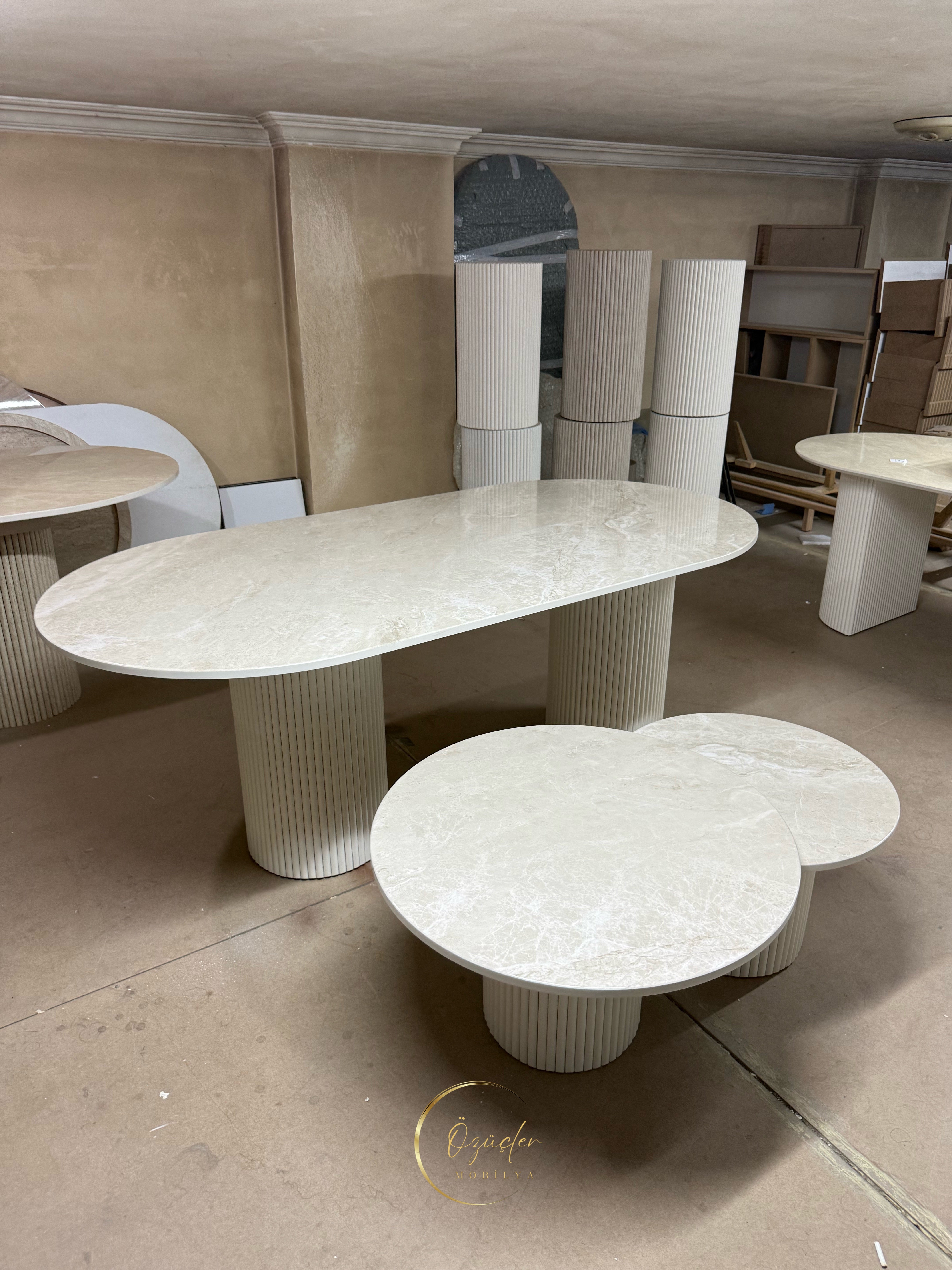 Marble Look Table +
2 Coffee Table